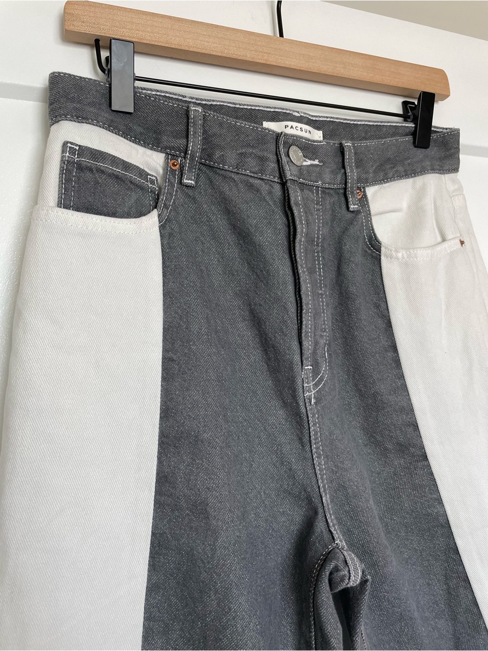 PacSun Two Tone Colorblock High Rise Straight Leg Jeans Size 28